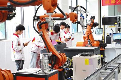 共育邕城技能英才，全力服务强首府战略